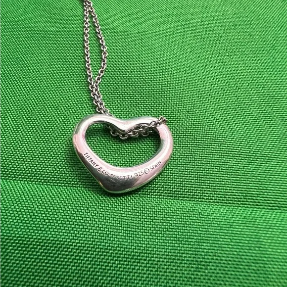 Tiffany & Co Heart Pendant Necklace